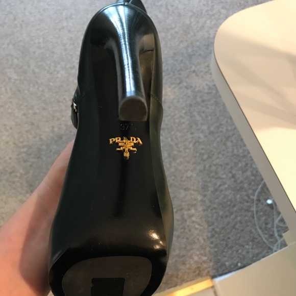 Hunter Green Prada Ankle boots - Picture 4 of 8